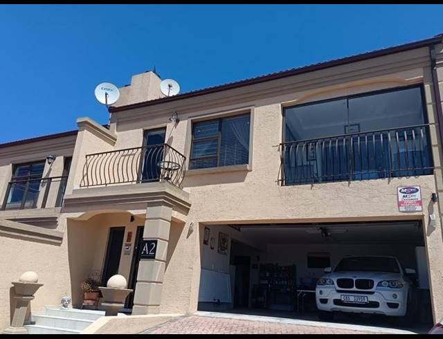 3 BEDROOM HOUSE FOR SALE IN ISLAND VIEW